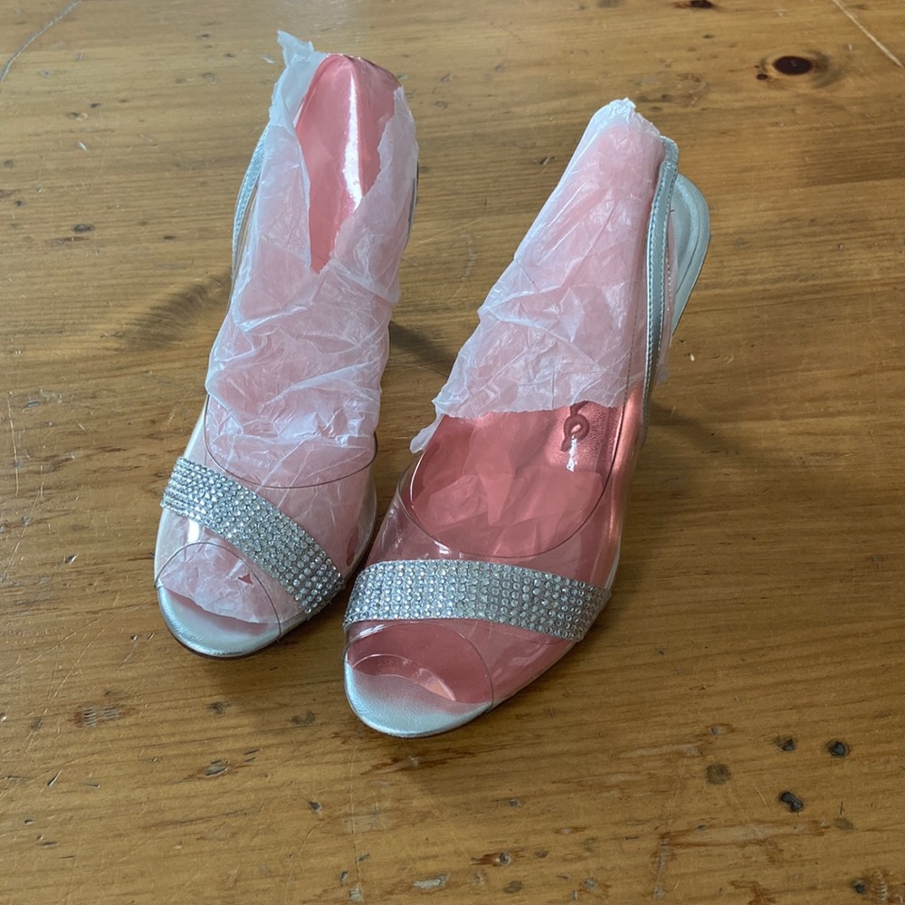 Nina dress shoes